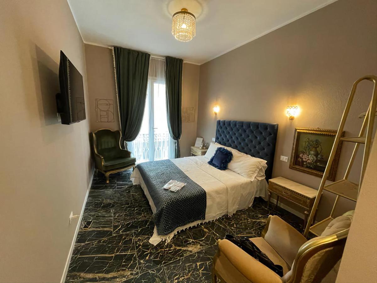 Prestige Suite Via Romagnoli Sirmione Exterior photo
