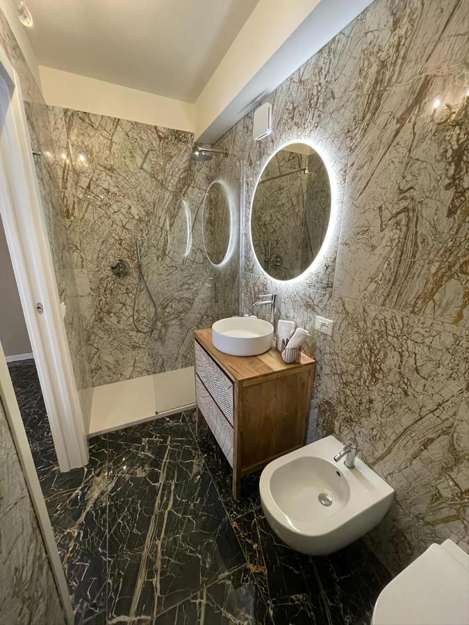 Prestige Suite Via Romagnoli Sirmione Exterior photo